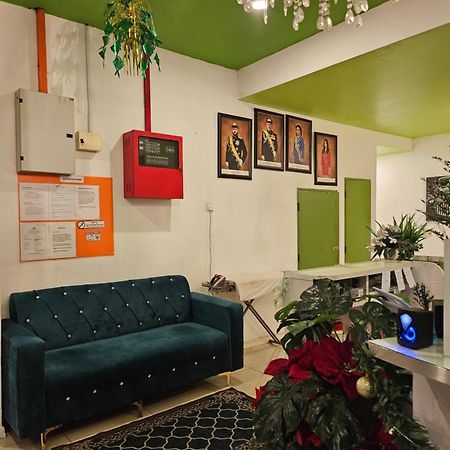 Olive Hotel Johor Bahru Buitenkant foto