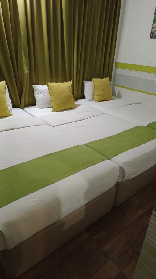 Olive Hotel Johor Bahru Buitenkant foto
